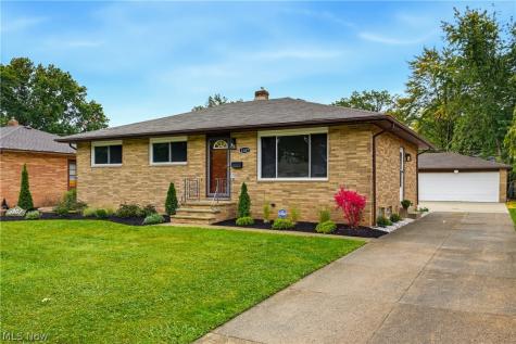 2307 Vinewood Drive Parma OH 44134