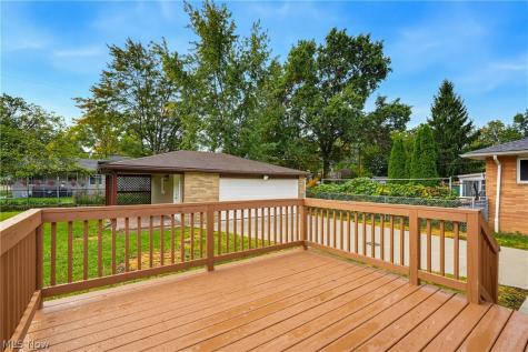 2307 Vinewood Drive Parma OH 44134