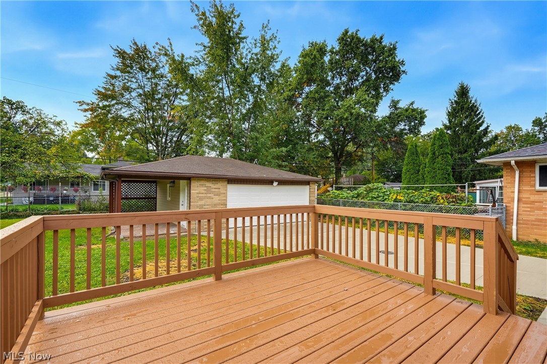 2307 Vinewood Drive Parma OH 44134