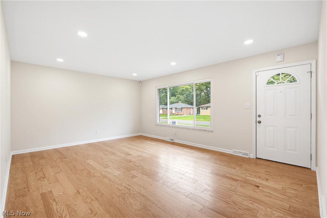 2307 Vinewood Drive Parma OH 44134