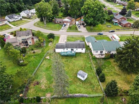 1997 Heather Lane Youngstown OH 44511