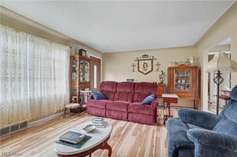 1997 Heather Lane Youngstown OH 44511