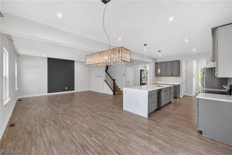 5454 Schueller Boulevard Sheffield Lake OH 44054
