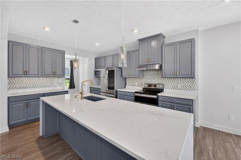 5454 Schueller Boulevard Sheffield Lake OH 44054