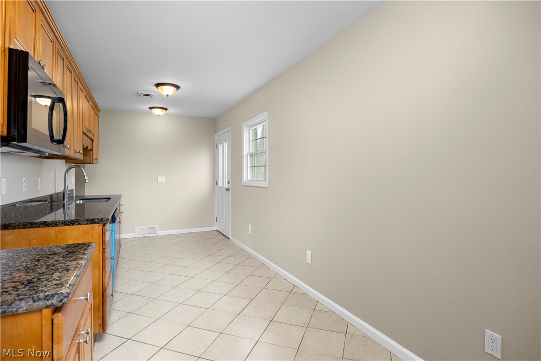12452 Island Road Grafton OH 44044