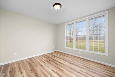 12452 Island Road Grafton OH 44044