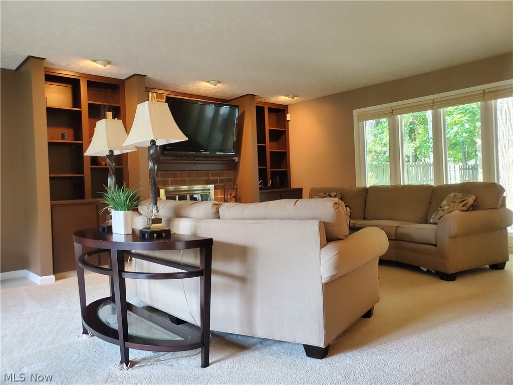 21615 Shagbark Trail Strongsville OH 44149