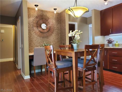 21615 Shagbark Trail Strongsville OH 44149