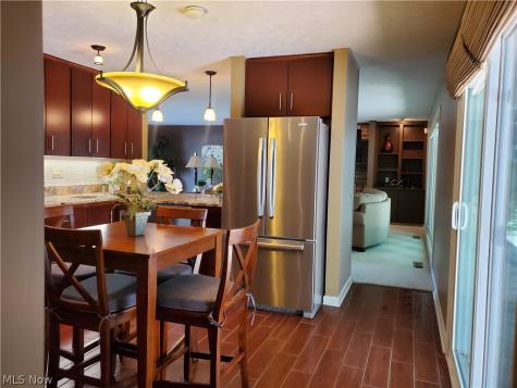 21615 Shagbark Trail Strongsville OH 44149