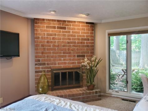 21615 Shagbark Trail Strongsville OH 44149