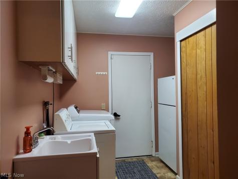 21615 Shagbark Trail Strongsville OH 44149