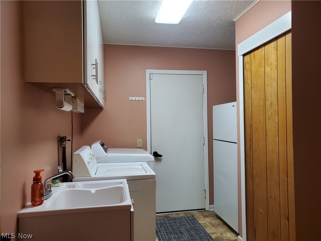21615 Shagbark Trail Strongsville OH 44149