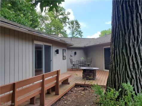 21615 Shagbark Trail Strongsville OH 44149
