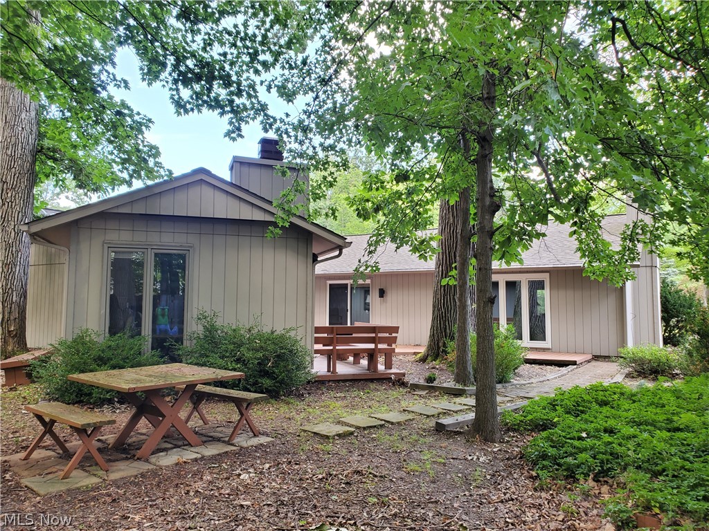 21615 Shagbark Trail Strongsville OH 44149