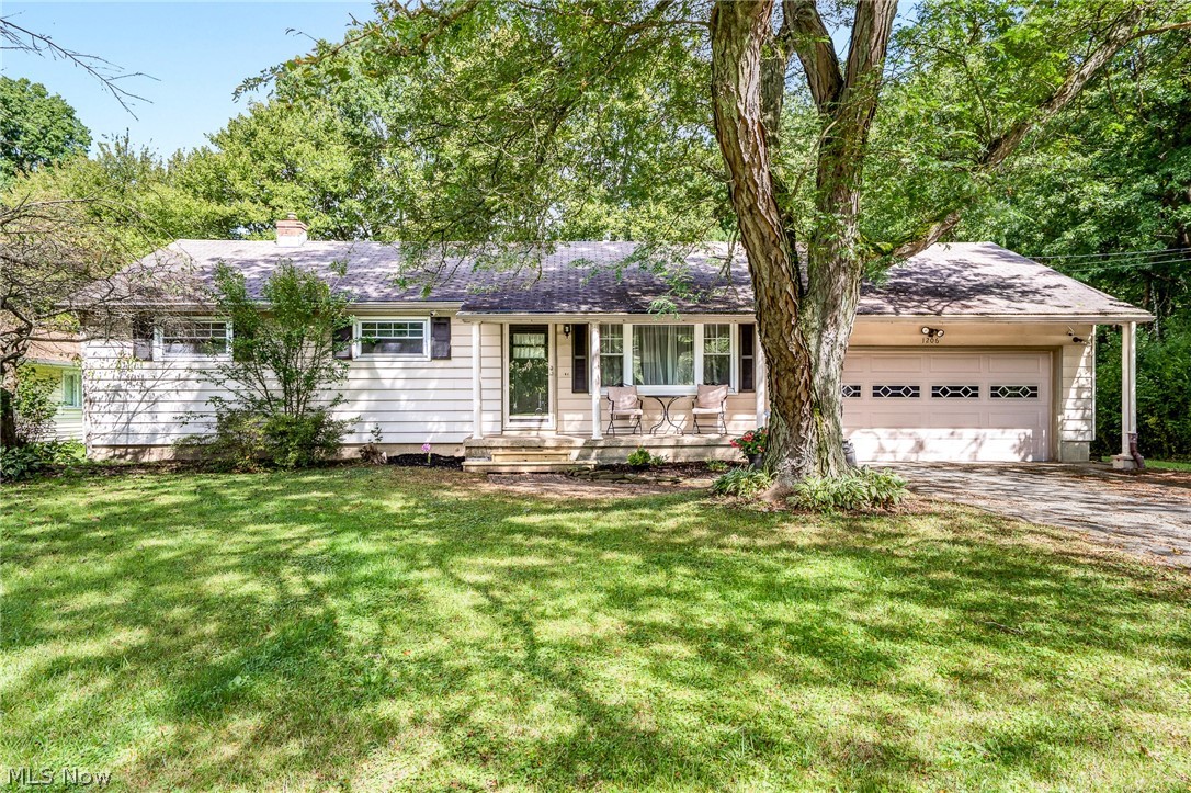 1206 Rose Avenue Girard OH 44420
