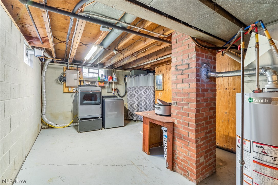 1206 Rose Avenue Girard OH 44420