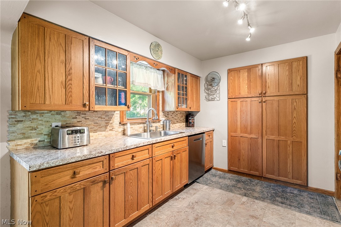 1206 Rose Avenue Girard OH 44420