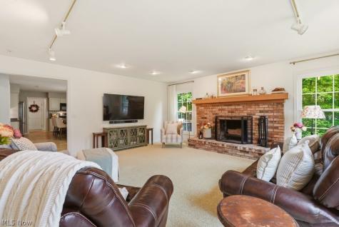 5060 Boulder Creek Drive Solon OH 44139