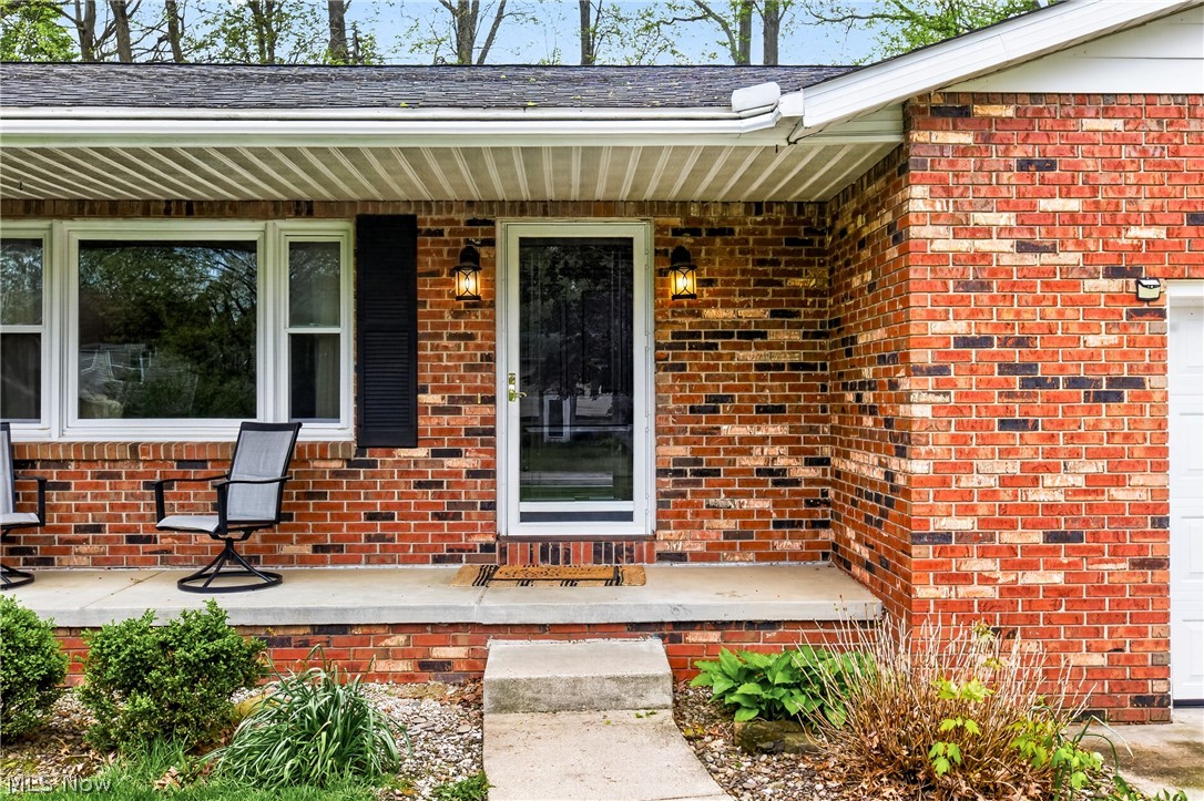324 Old Oak Drive Cortland OH 44410