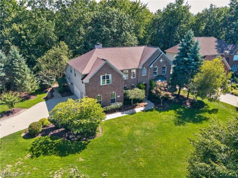 30951 Kilgour Drive Westlake OH 44145