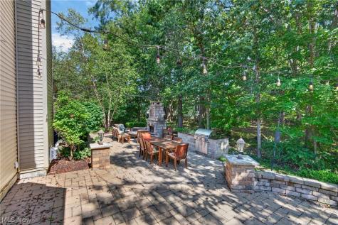 30951 Kilgour Drive Westlake OH 44145