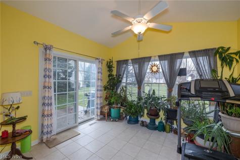 4261 Lake Harbour Way NW Avon OH 44011