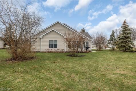 4261 Lake Harbour Way NW Avon OH 44011
