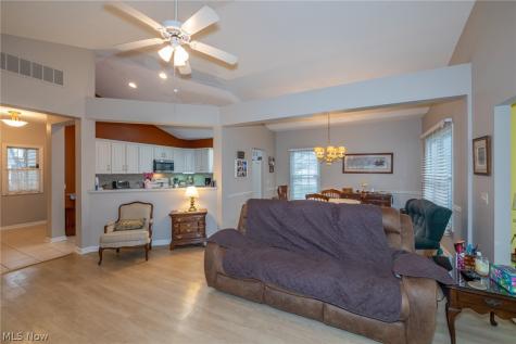 4261 Lake Harbour Way NW Avon OH 44011