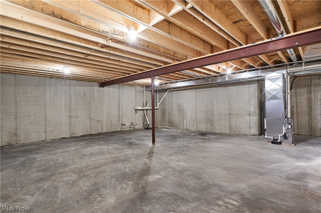6536 Wilson Mills Road Mayfield Village OH 44143