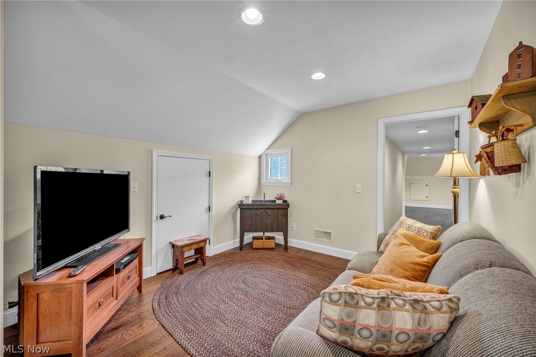 32181 Westward Way Lisbon OH 44432