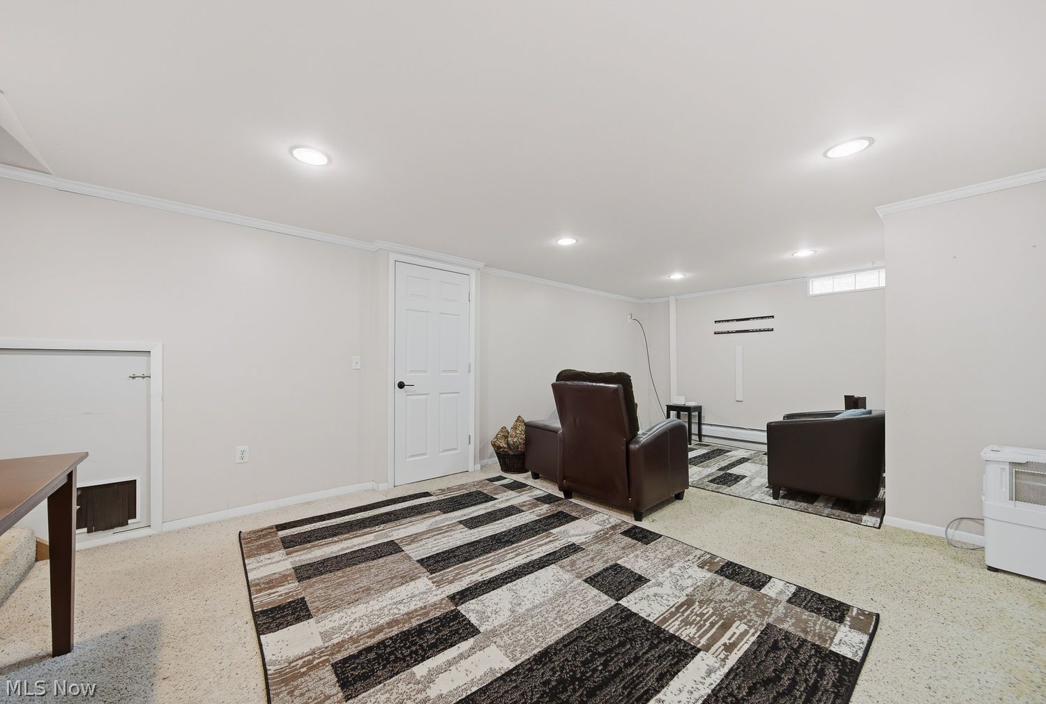 4385 Parkdale Avenue NW Canton OH 44718