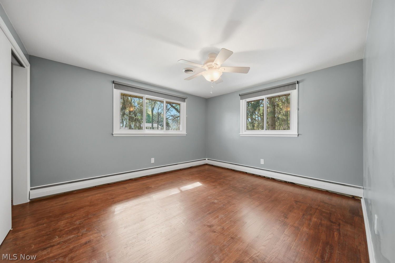 4385 Parkdale Avenue NW Canton OH 44718
