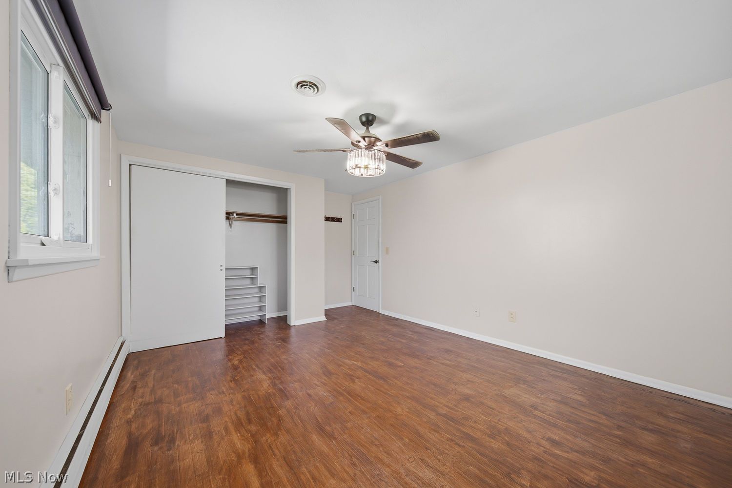 4385 Parkdale Avenue NW Canton OH 44718