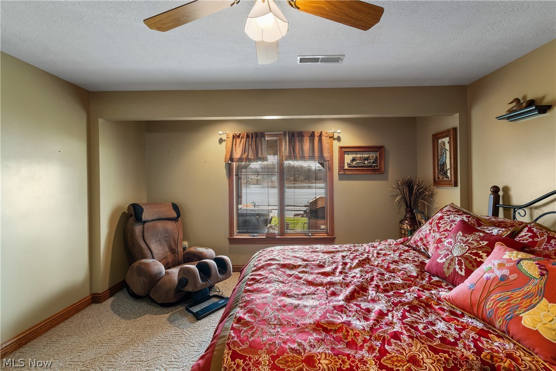 528 Roxbury Avenue NW Massillon OH 44646