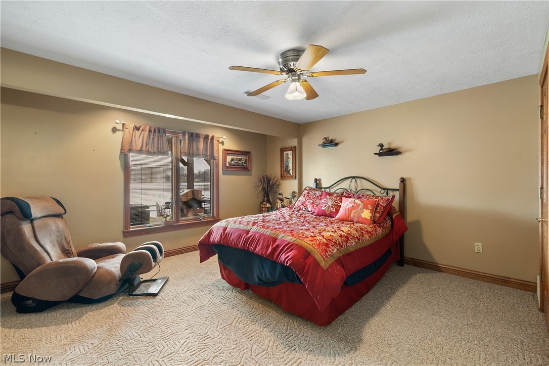 528 Roxbury Avenue NW Massillon OH 44646