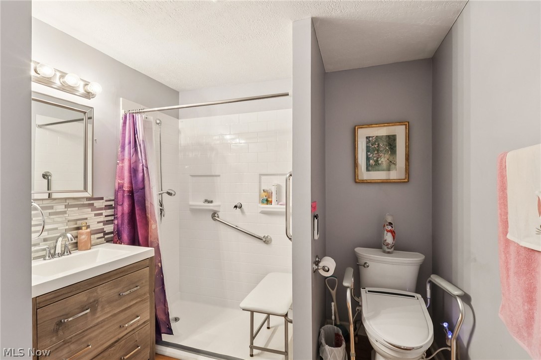 1835 Vermilion Road Vermilion OH 44089