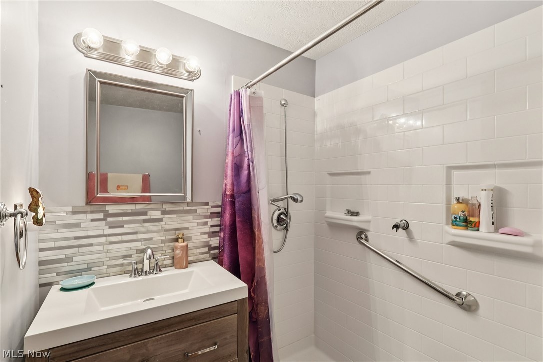 1835 Vermilion Road Vermilion OH 44089