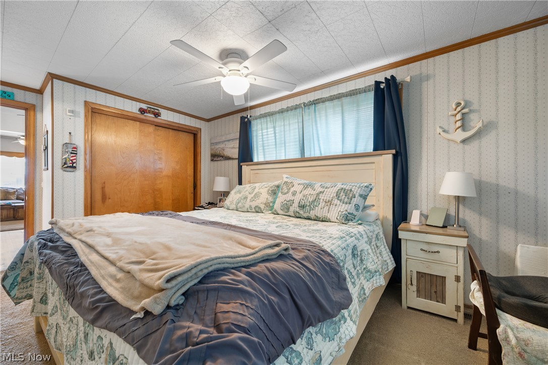 18464 5th Street Beloit OH 44609