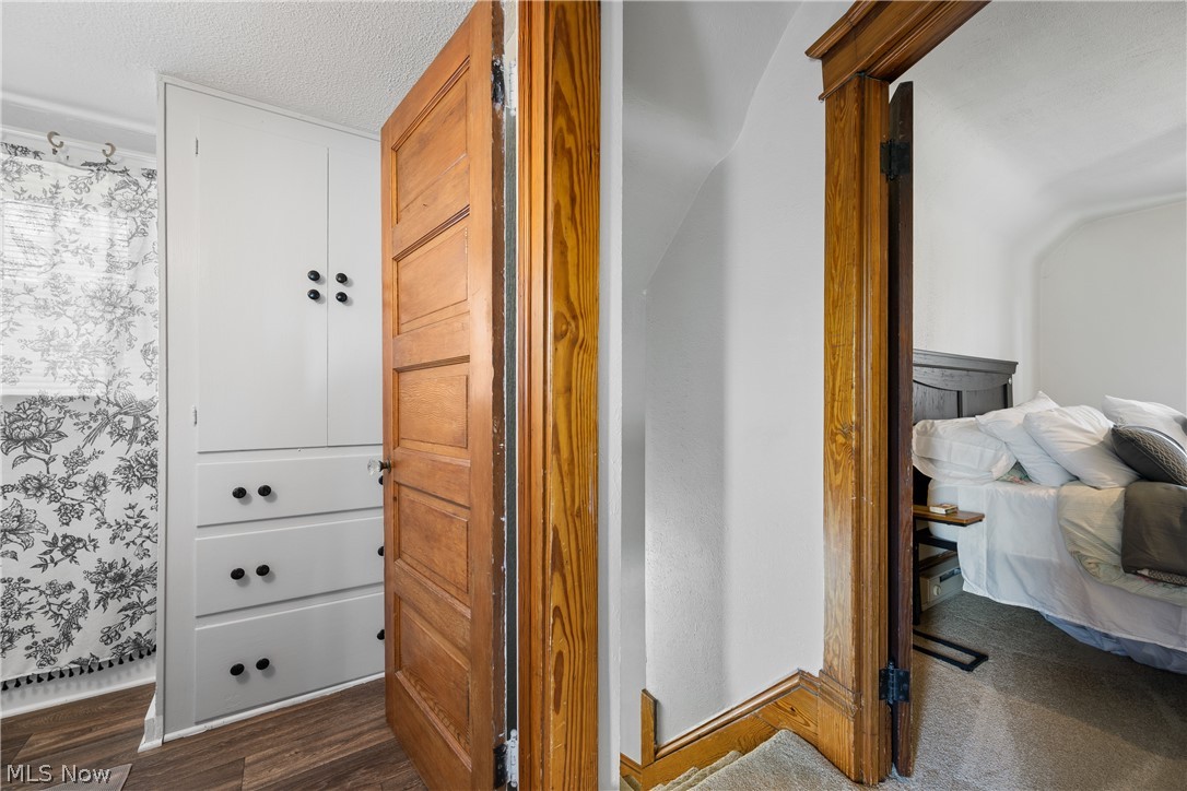 18464 5th Street Beloit OH 44609