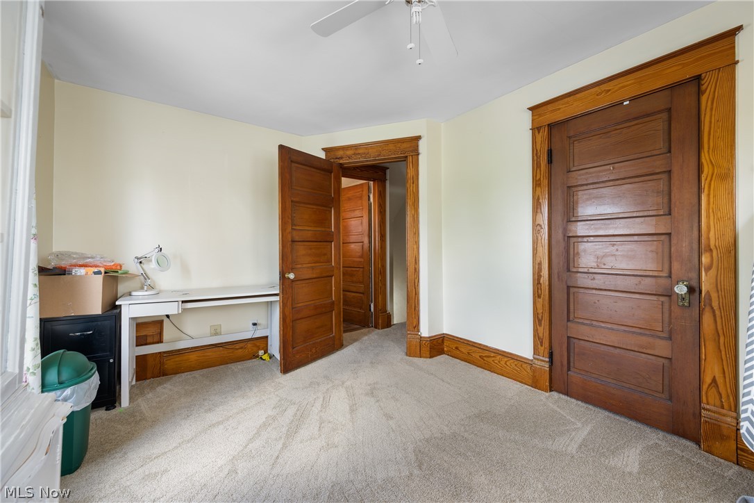 18464 5th Street Beloit OH 44609