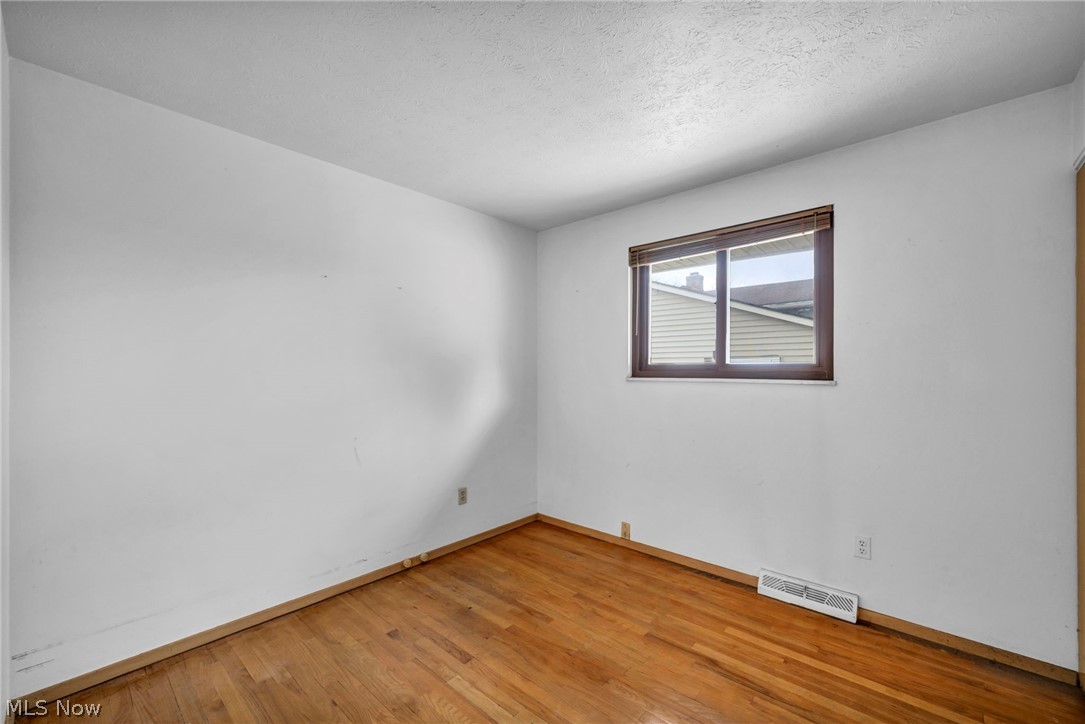 24419 Ronan Road Bedford Heights OH 44146