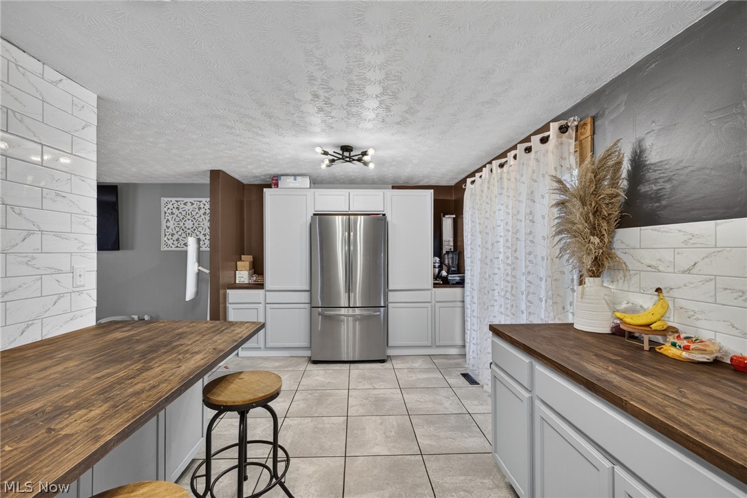 5124 Willow Crest Avenue Austintown OH 44515