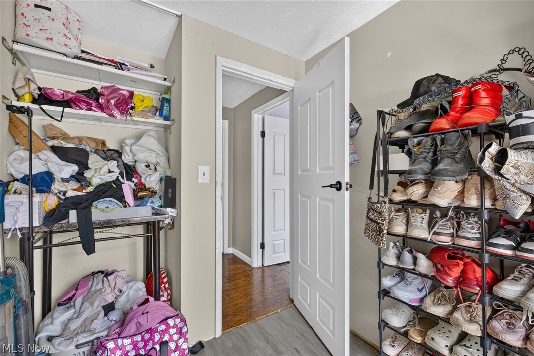 5124 Willow Crest Avenue Austintown OH 44515