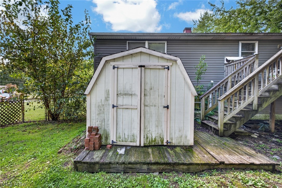 5124 Willow Crest Avenue Austintown OH 44515