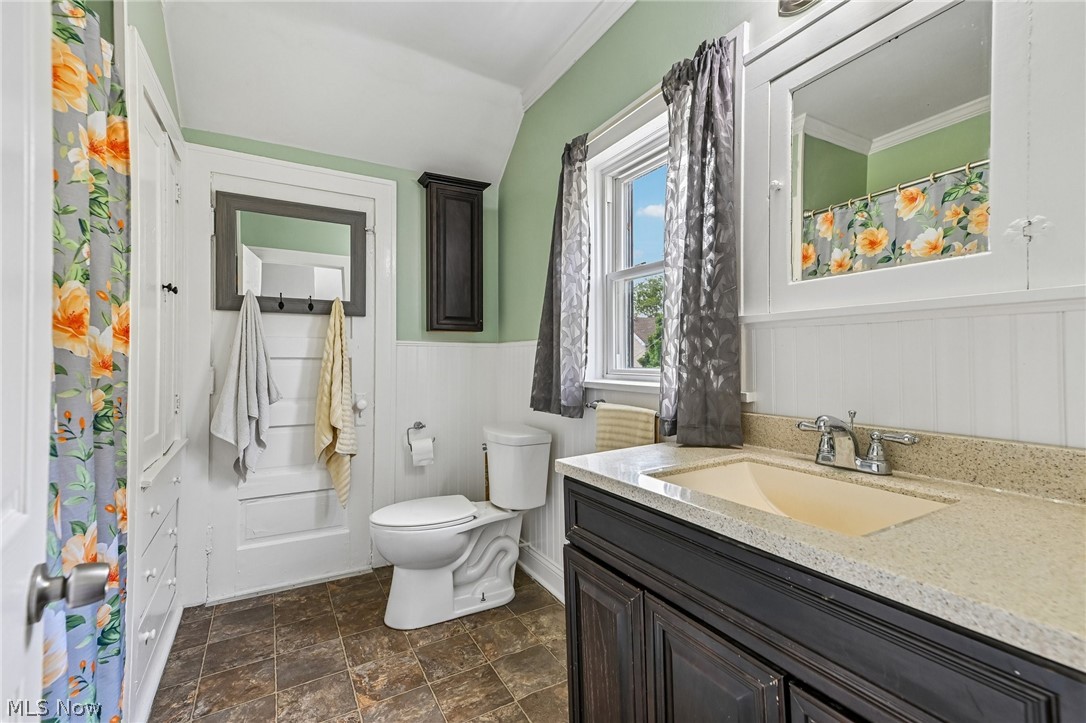 3484 W 120th Street Cleveland OH 44111