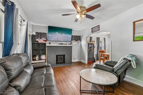 3484 W 120th Street Cleveland OH 44111