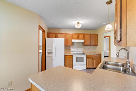 3008 Mount Pleasant Street NW North Canton OH 44720