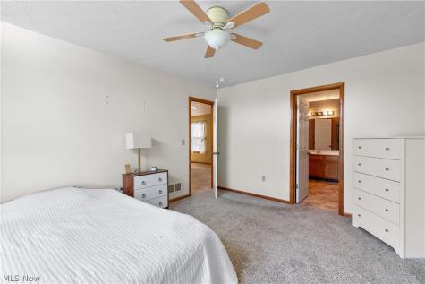 3008 Mount Pleasant Street NW North Canton OH 44720
