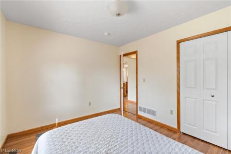 3008 Mount Pleasant Street NW North Canton OH 44720