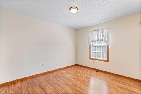 3008 Mount Pleasant Street NW North Canton OH 44720